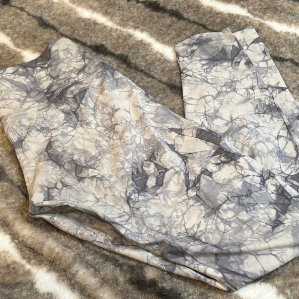 Lululemon Athletica Gray Marble Leggings